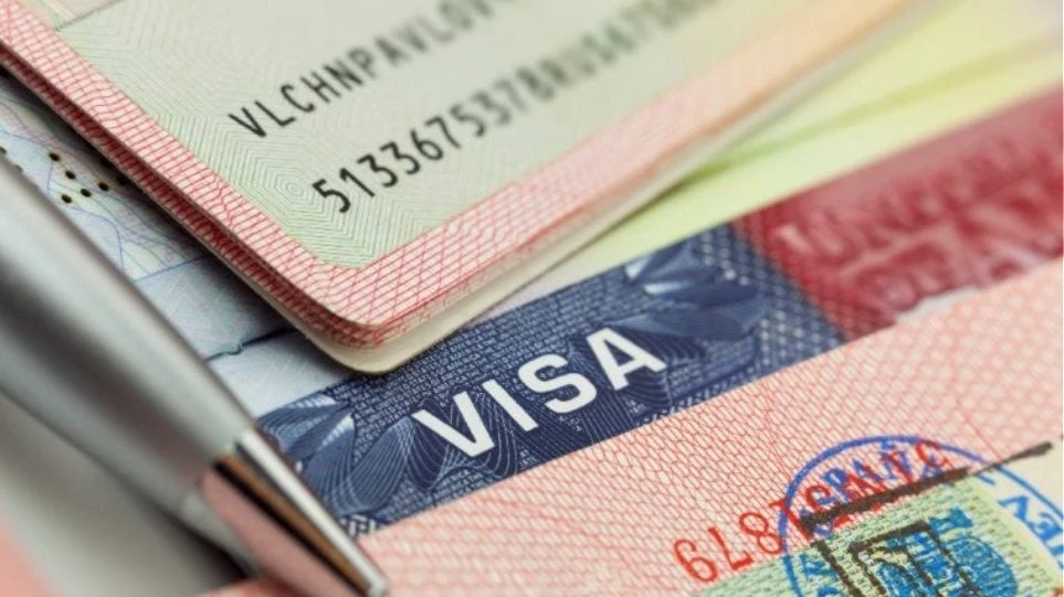 Golden Visa και για καταθέσεις άνω των 400.000 ευρώ